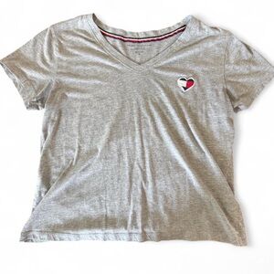 Tommy Hilfiger Gray V-Neck T-Shirt with Embroidered Heart Patch